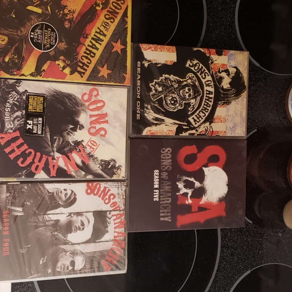 SOA DVD ,seasons 1. 2, 3, 4, and 5